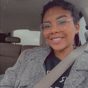 Meet your Posher, Maliah